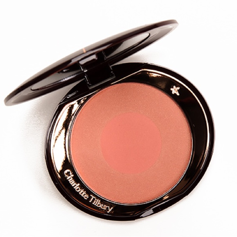 Charlotte Tilbury ECSTASY cheek to chic blush.